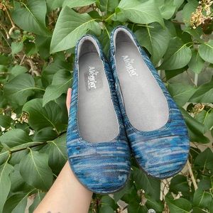 Alegria Petal Ballet Flats 9.5